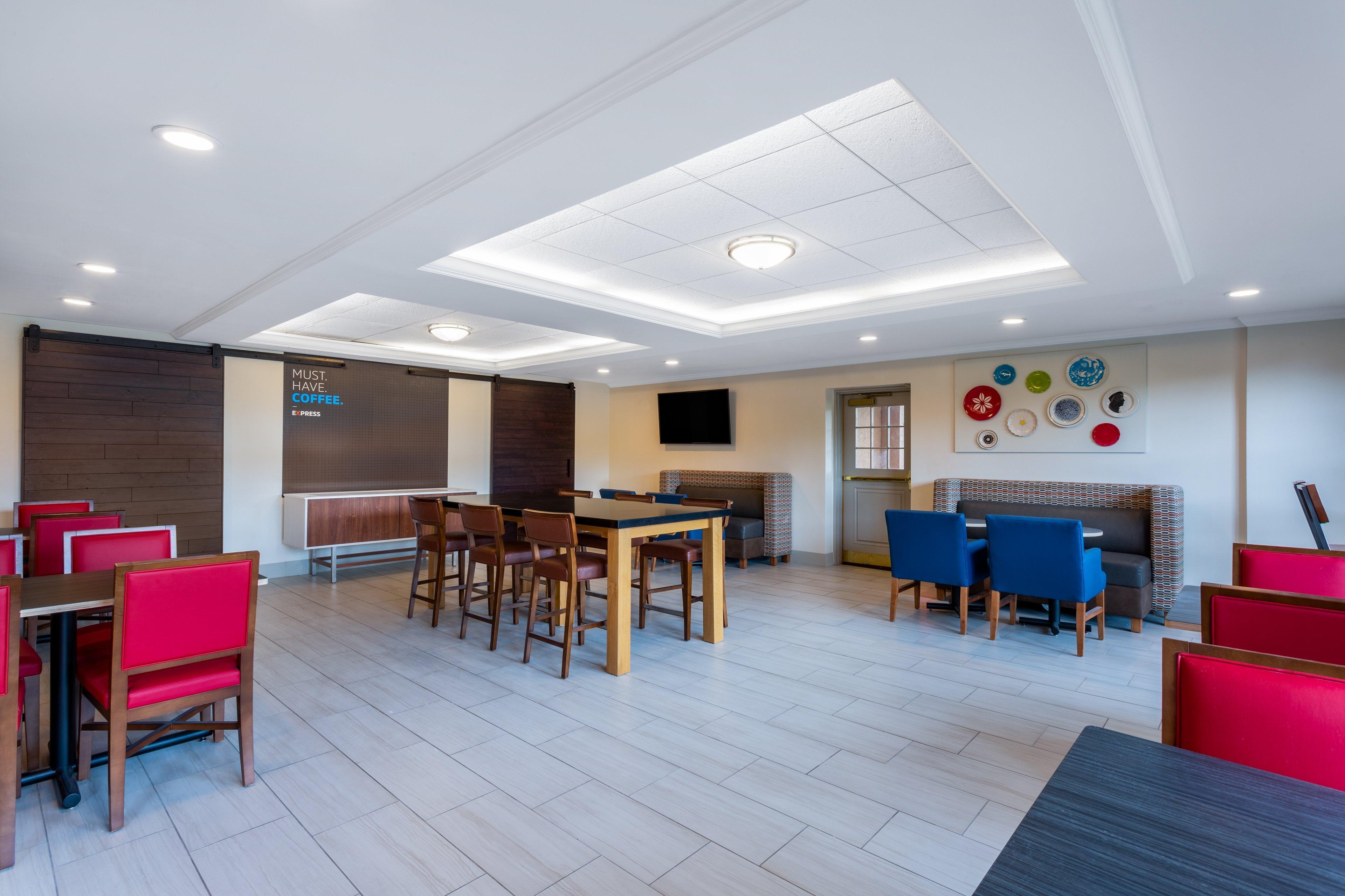 Holiday Inn Express Hotel & Suites Philadelphia - King Of Prussia By Ihg Extérieur photo
